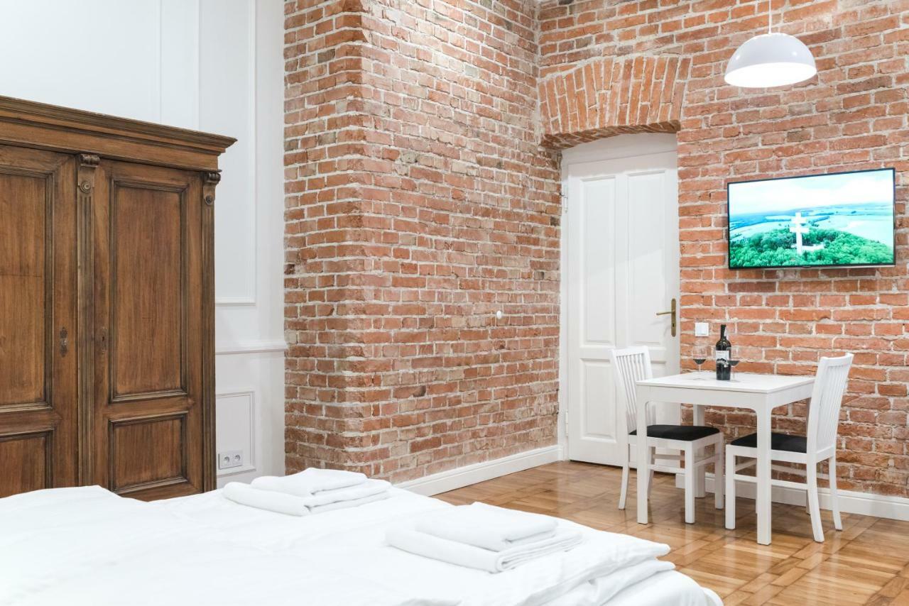 Old Time Apartments Krakow Ngoại thất bức ảnh